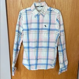 Boys Abercrombie button down shirt. Size XL